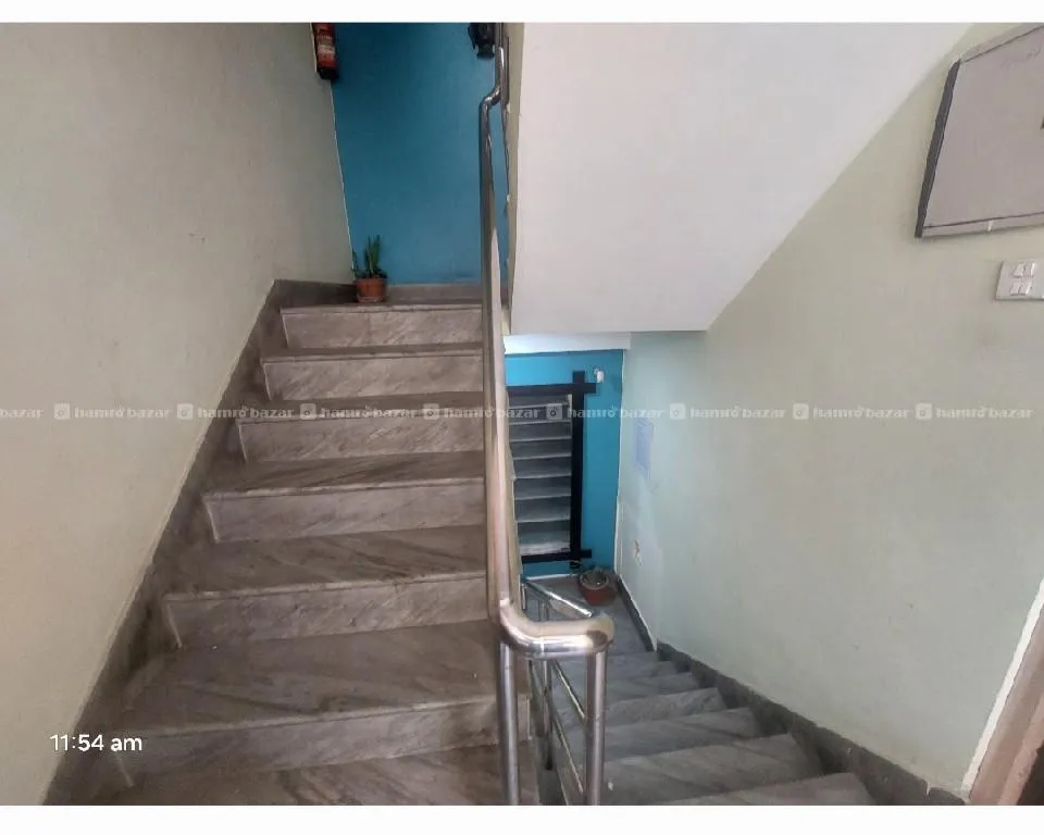 Hotel on sale 6
