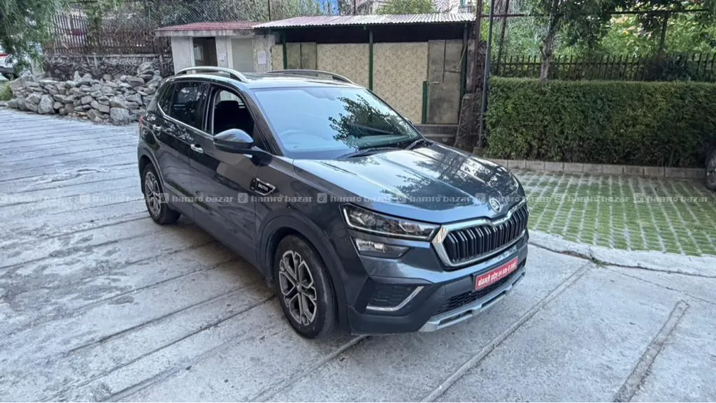 Skoda kushaq Automatic 
Single Hand
2022  Top Mode 5