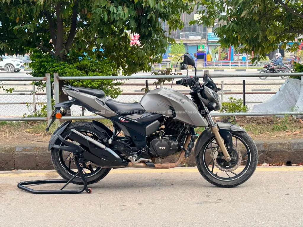 Rtr 2004v 91 Lot On Sale!! 2