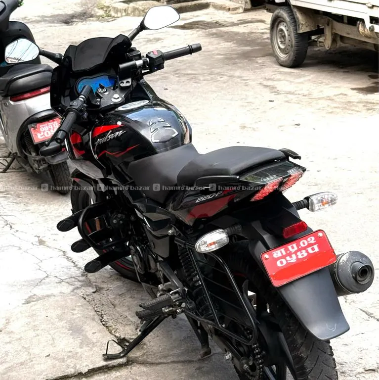 Pulsar 220f single Hand Only 7500 Km Run 2