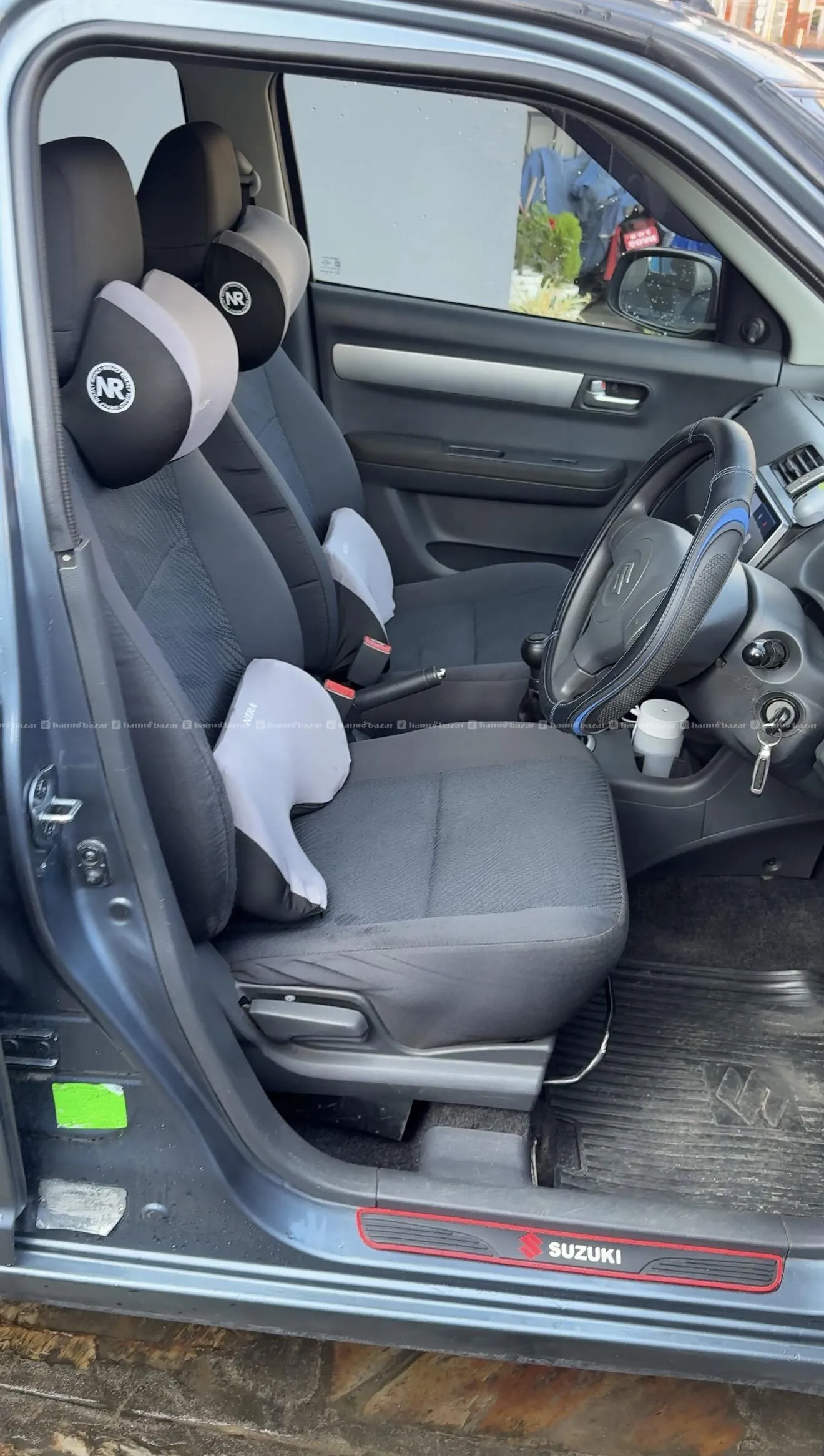Suzuki Swift VXi 2010 Hatchback(Full fresh cond..) 7
