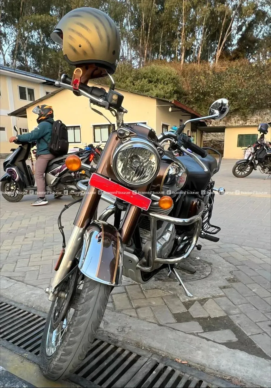 Royal Enfield Classic 350 Chrome Bronze Reborn 6