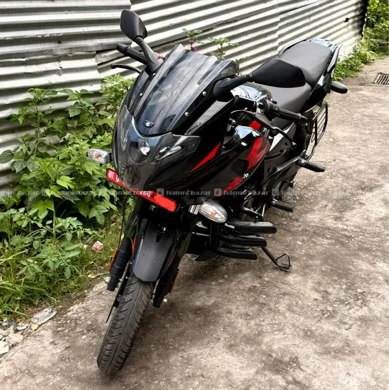Pulsar 220f single Hand Only 7500 Km Run 3