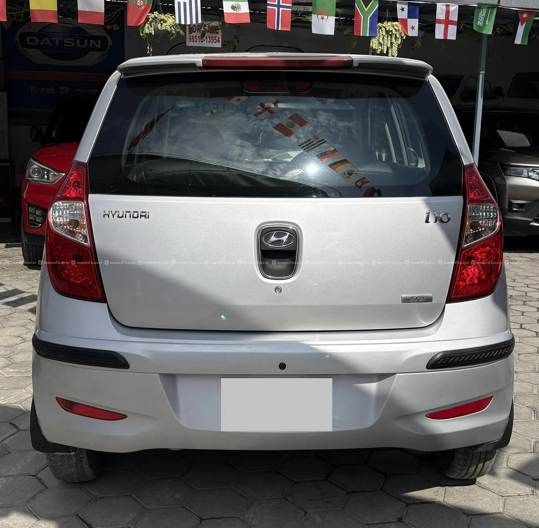 like a new 2 users i10 era 2010 model on sale 4