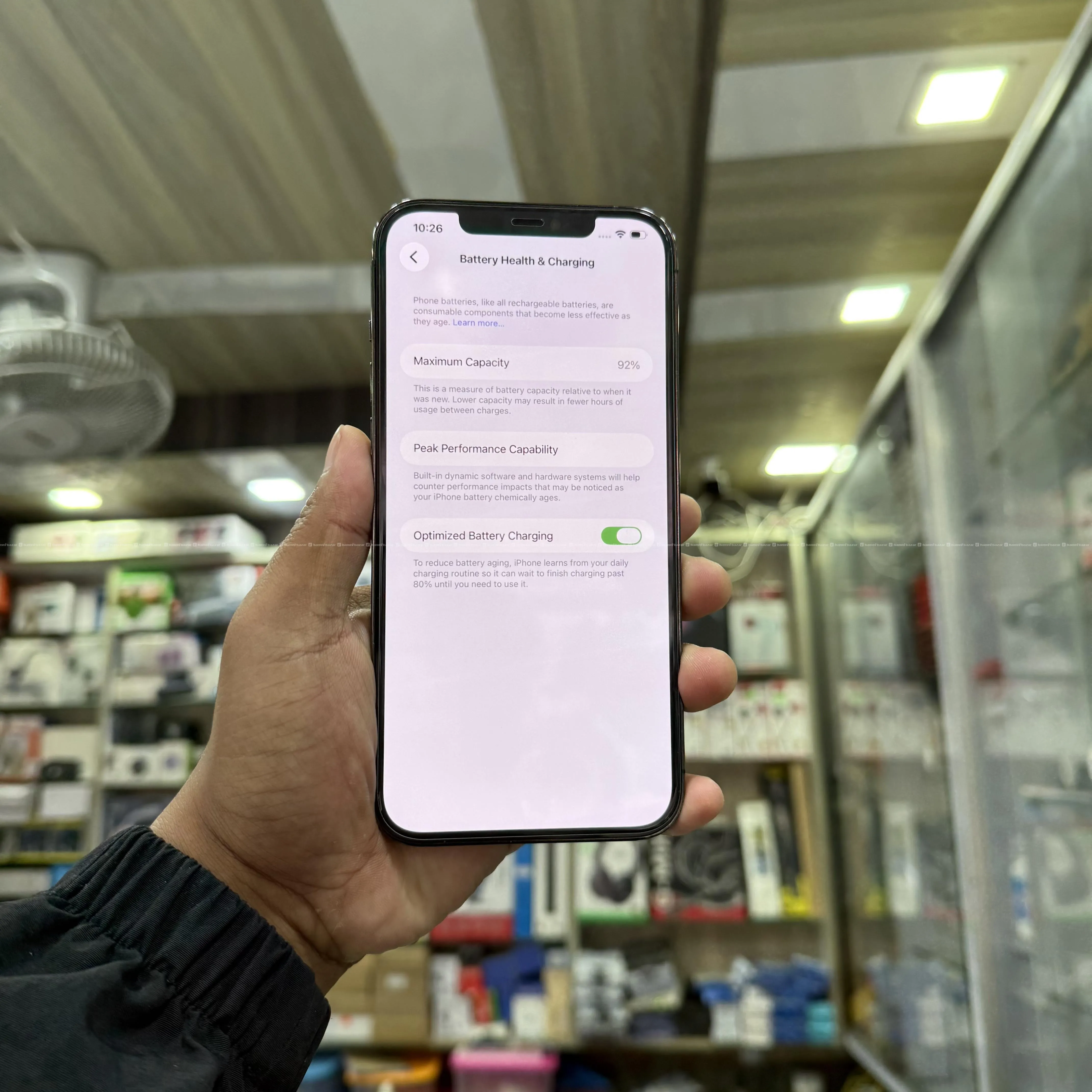 iPhone 12 Pro Max ( 256GB ) - 92% Battery Health 3
