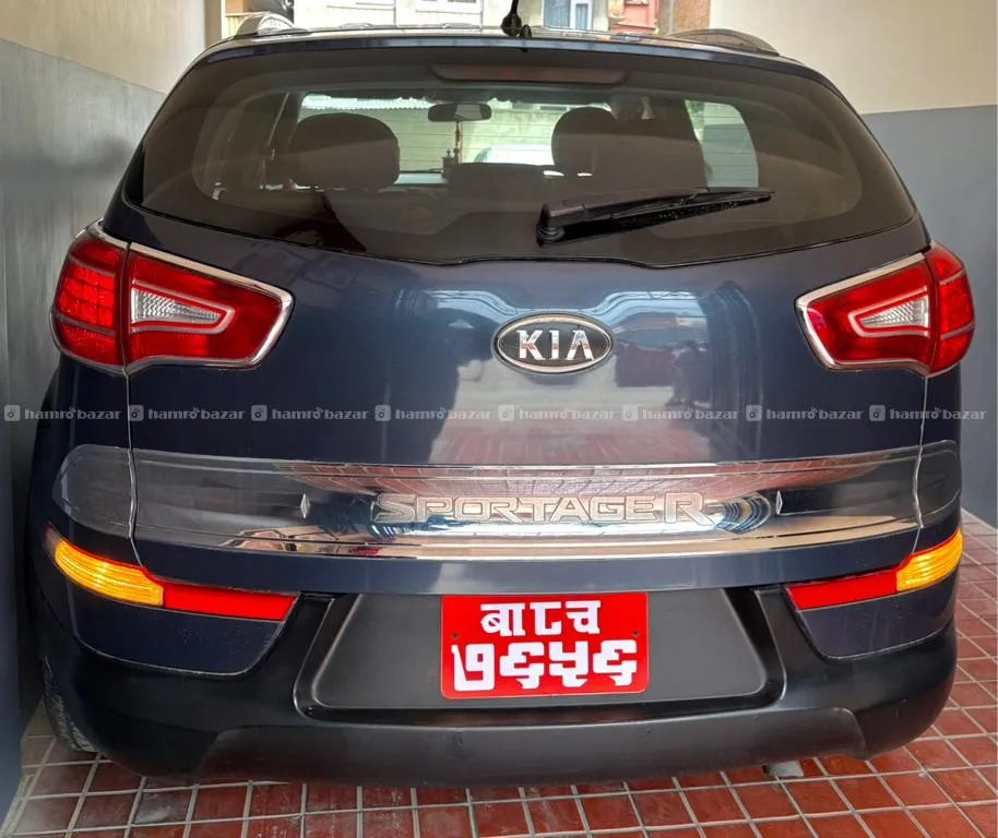 Kia Sportage 2010 Awd Petrol Only 40k Km Fresh Suv 4