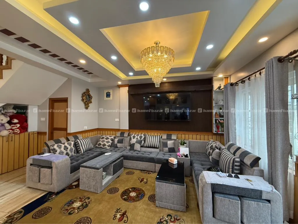 House On Sale In Makalbari 3