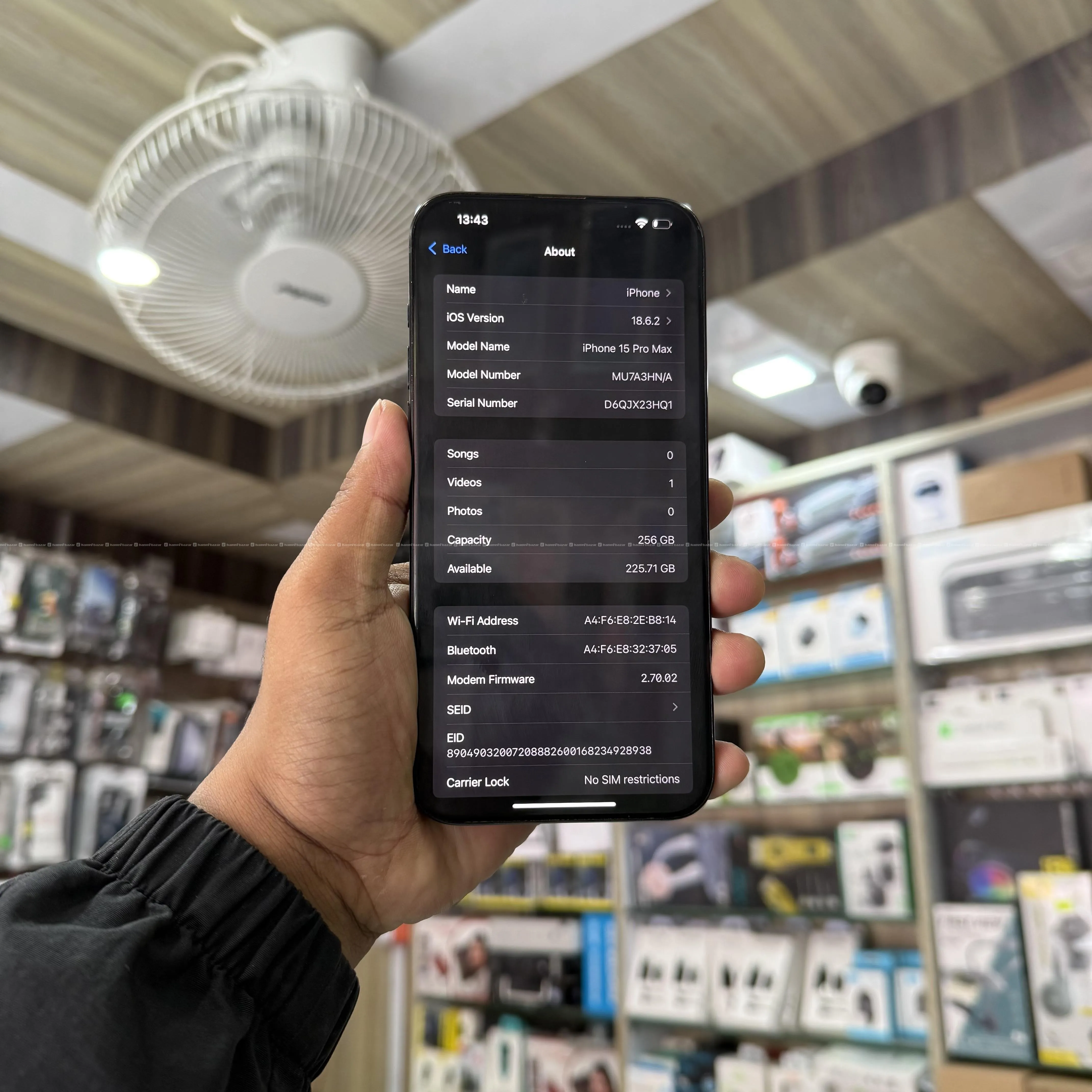 iPhone 15 Pro Max ( 256GB ) - Available Now 4