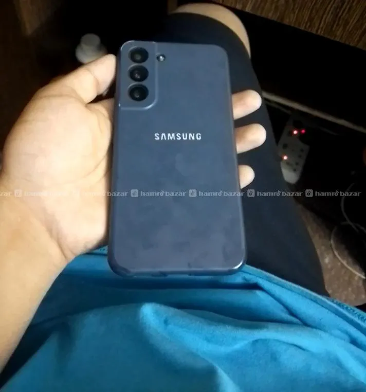 Samsung s22 2