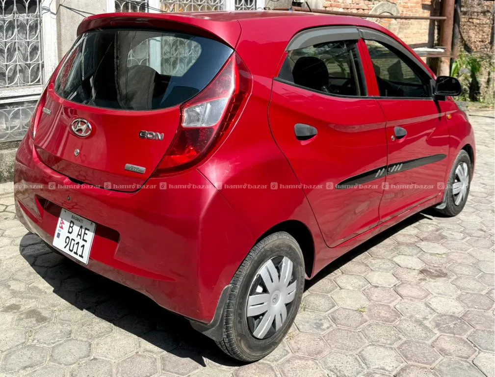 Hyundai eon era plus 2017 fresh car for sale 6