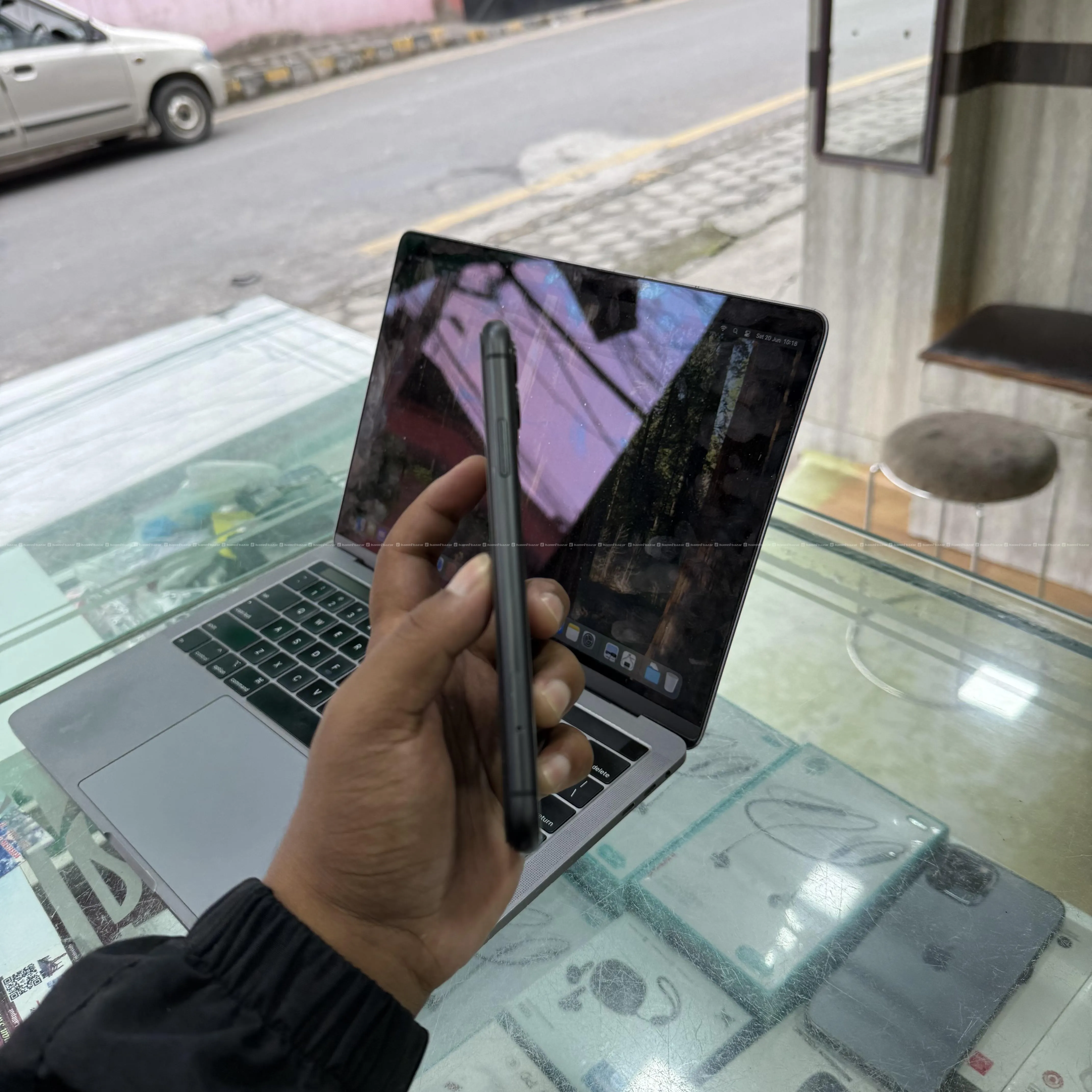 iPhone 11 - 128GB - Available Now 5