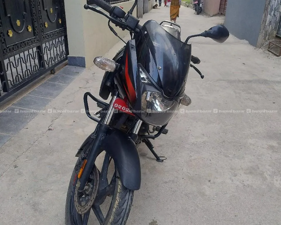 Pulsar 150 Bike on Sale 2