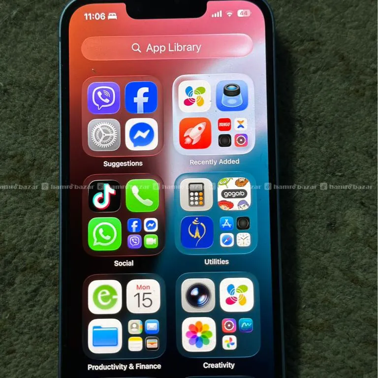 Iphone 14 (128)Gb 76%🔋 health Box 3