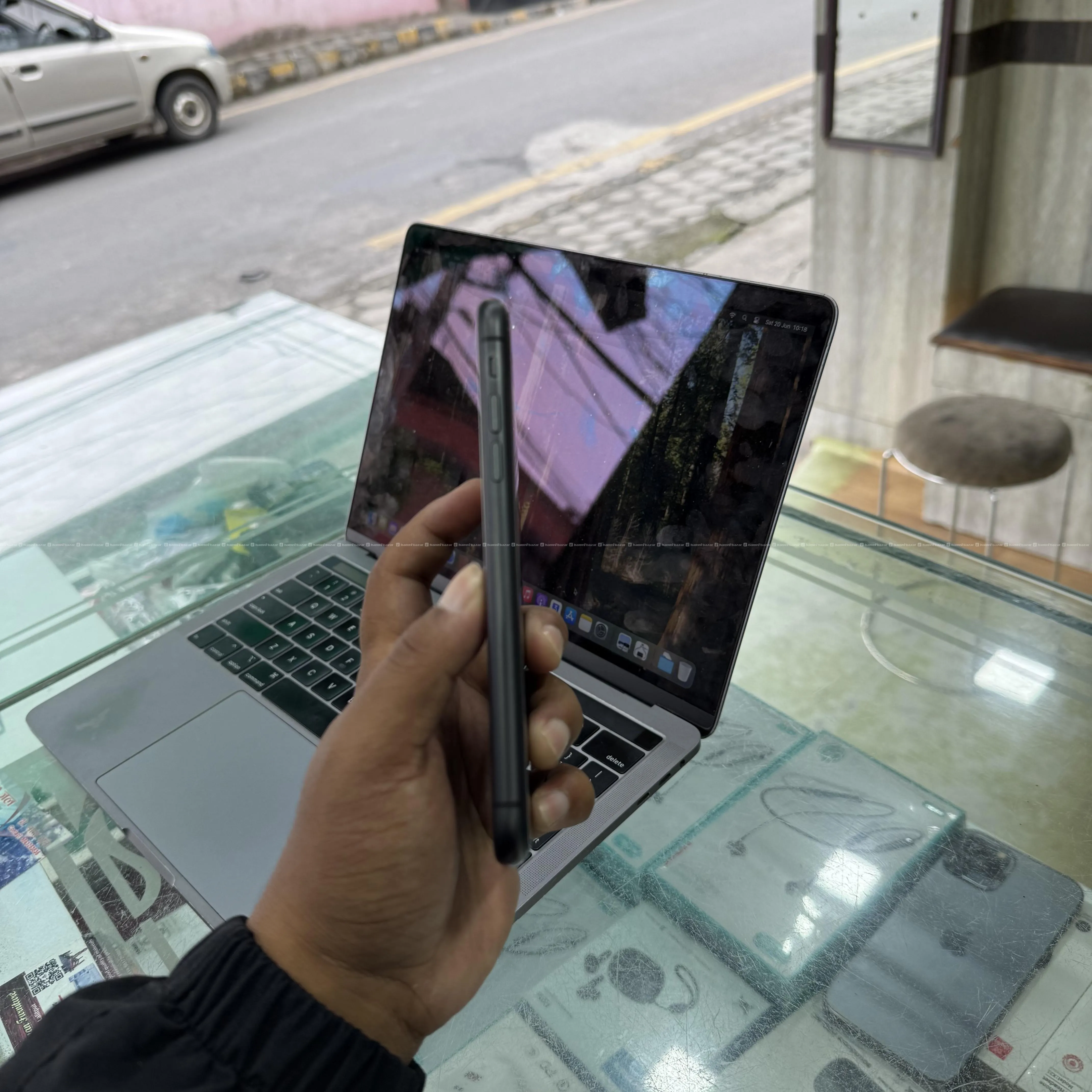 iPhone 11 - 128GB - Available Now 4