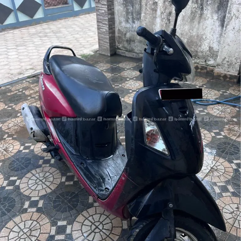 Hero Pleasure Scooter -Lot No.53-Good Condition 4