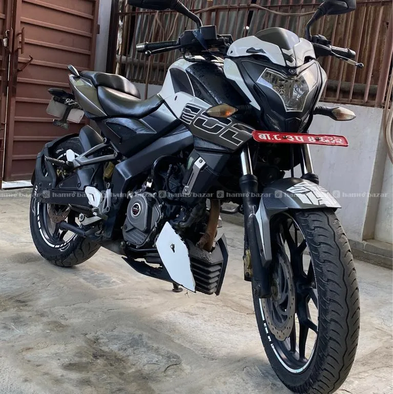 Pulsar Ns200 Bike 2
