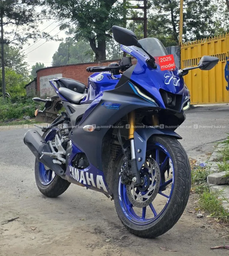 Yamaha R15 V4 2025 model 9761803028 3