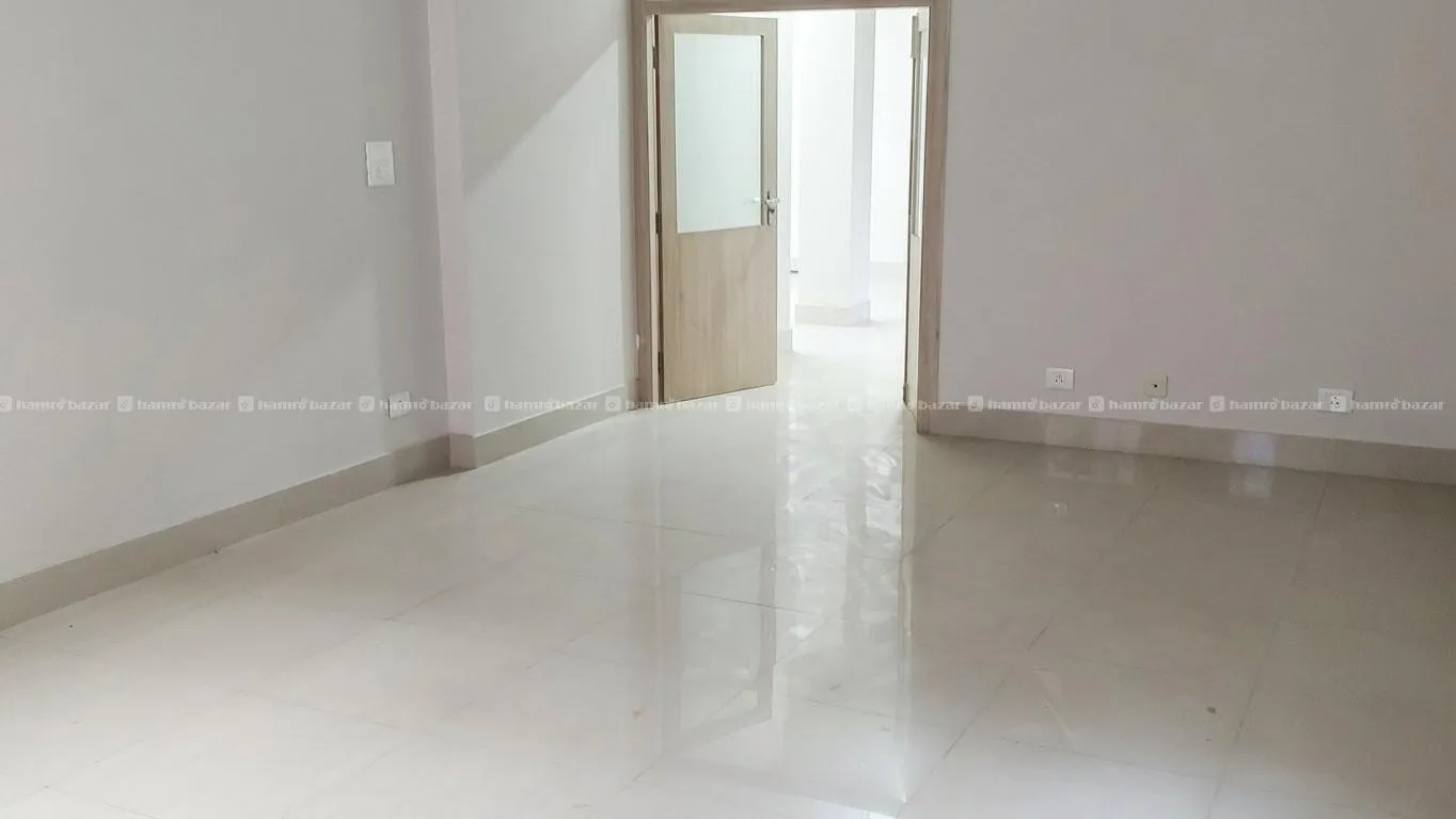 commercial space available on rent Kupondol 6