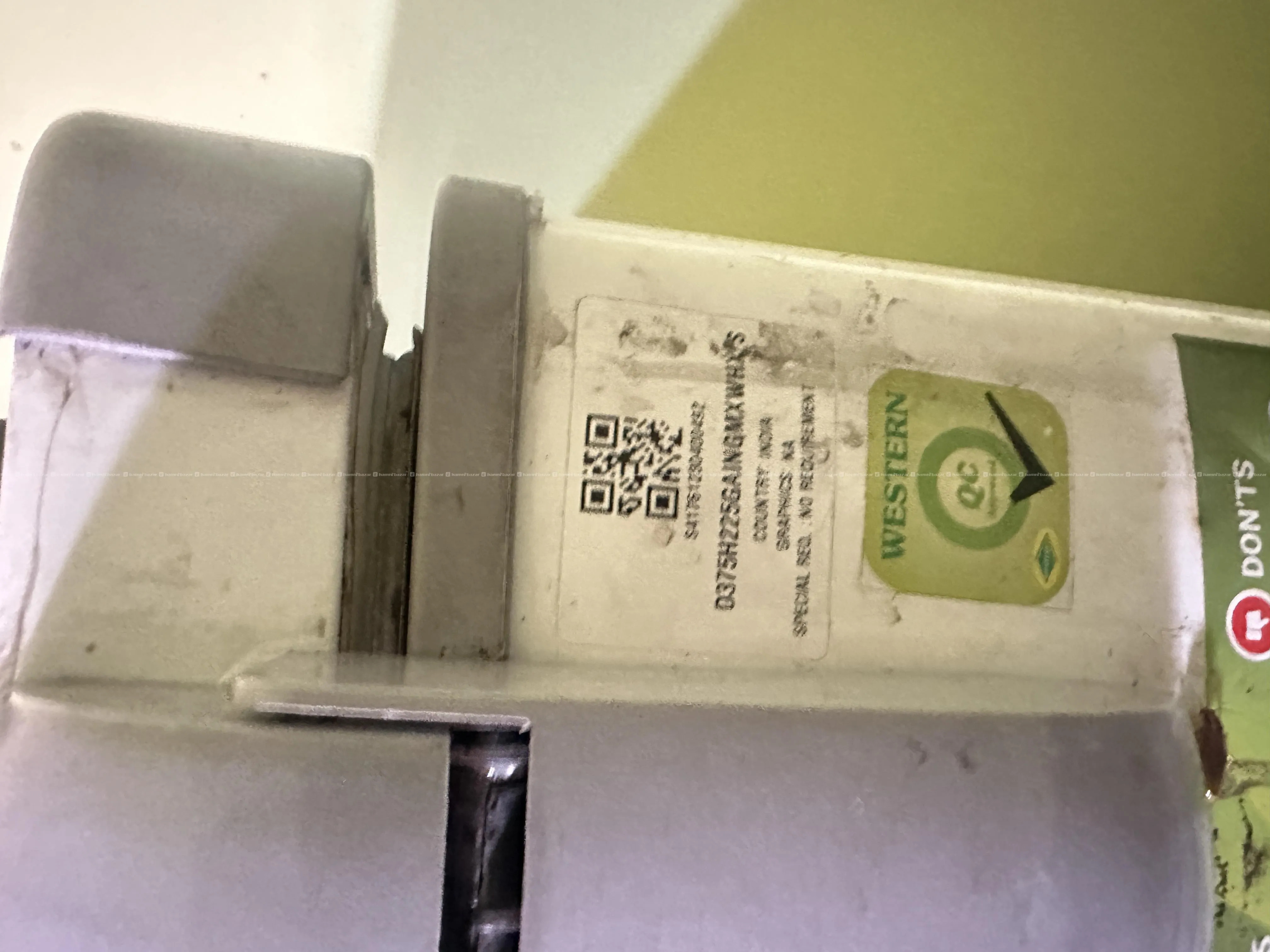 D37H225 Chest Freezer 4
