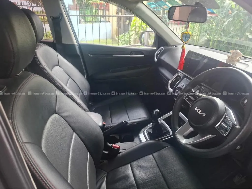 Kia Sonet HTE 2021 2