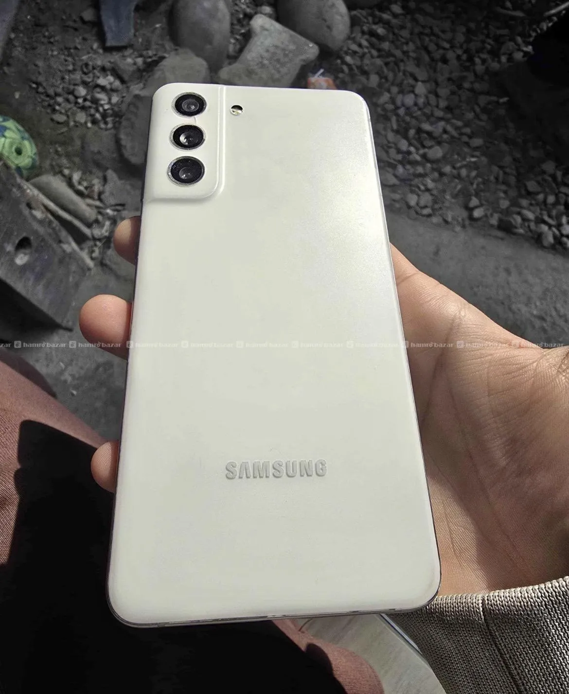 samsung s21fe 3
