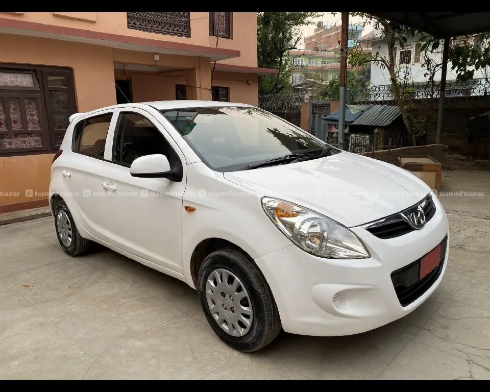 Hyundai i20 Magna fresh condition 2