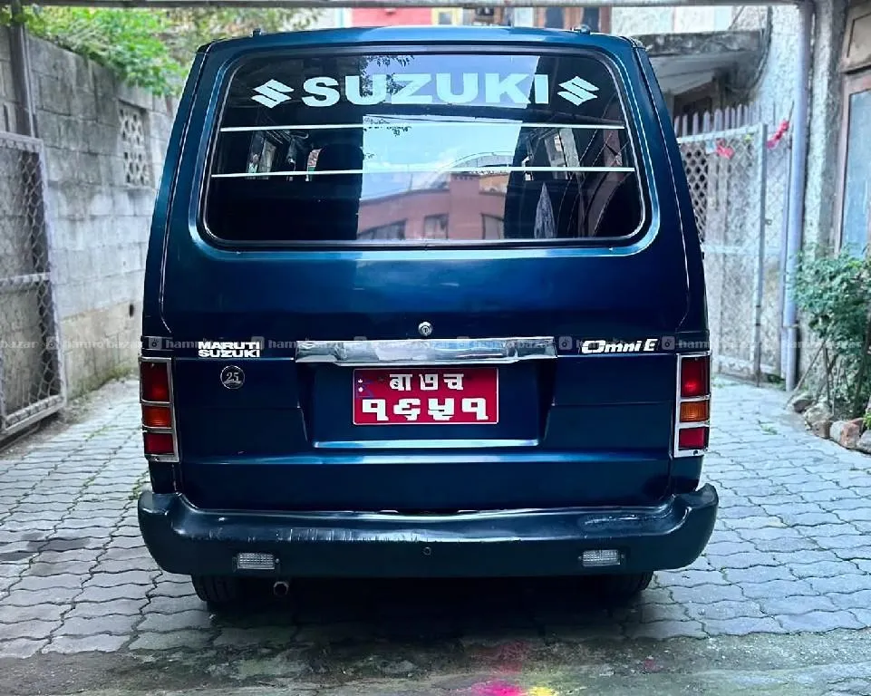 Maruti Suzuki Omni 8seater Van 2