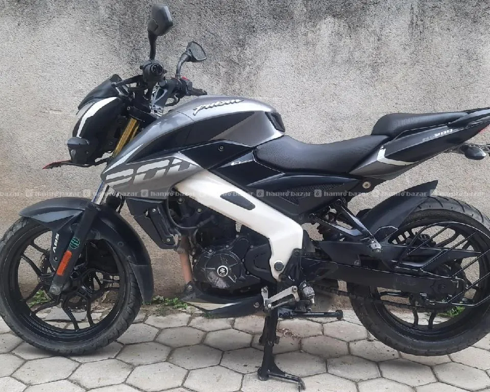 Ns 200 Fi Abs (023)lot 2