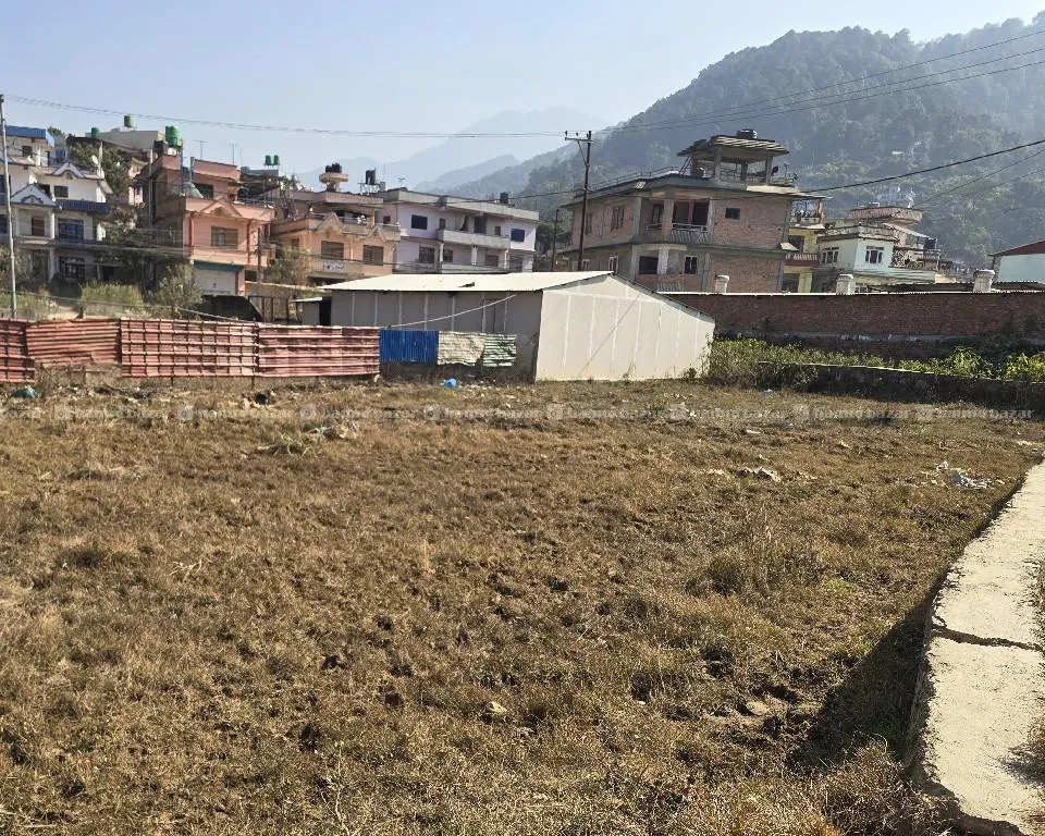 land for sale ( Badikhel) 4aana necoable 2
