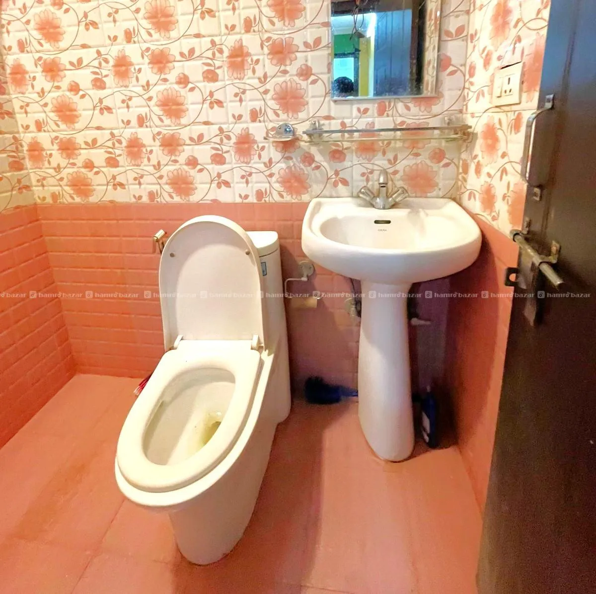 1BK Flat With Private Bathroom Rent in Maitrinagar 3