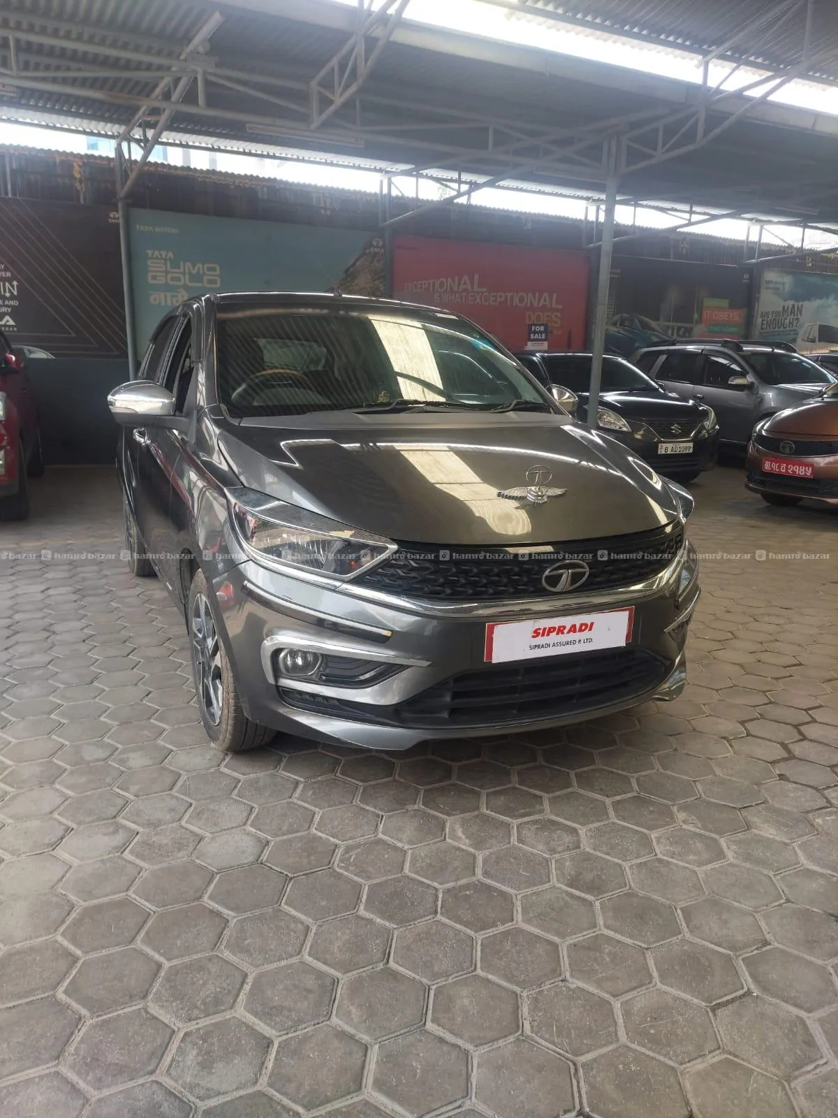 TATA Tiago XZ+ (2021) 4