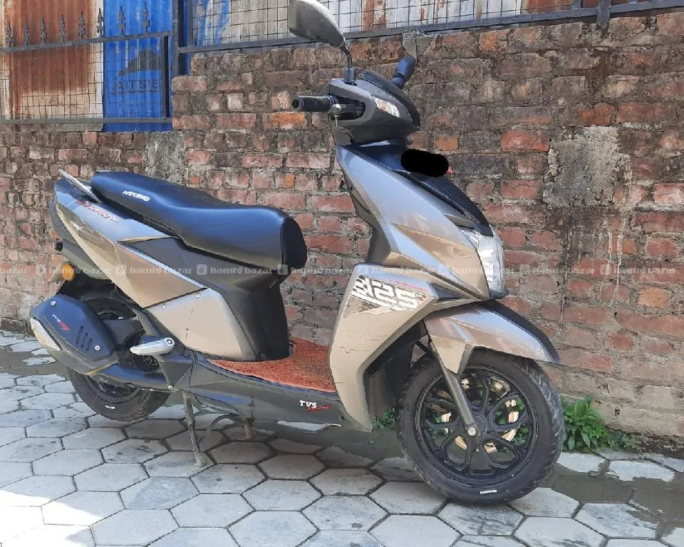 Tvs Ntorq 125 (036)lot mid variant 2