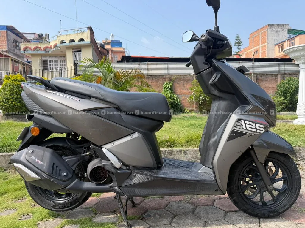 Tvs Ntroq In Sale.Lot 109. 2