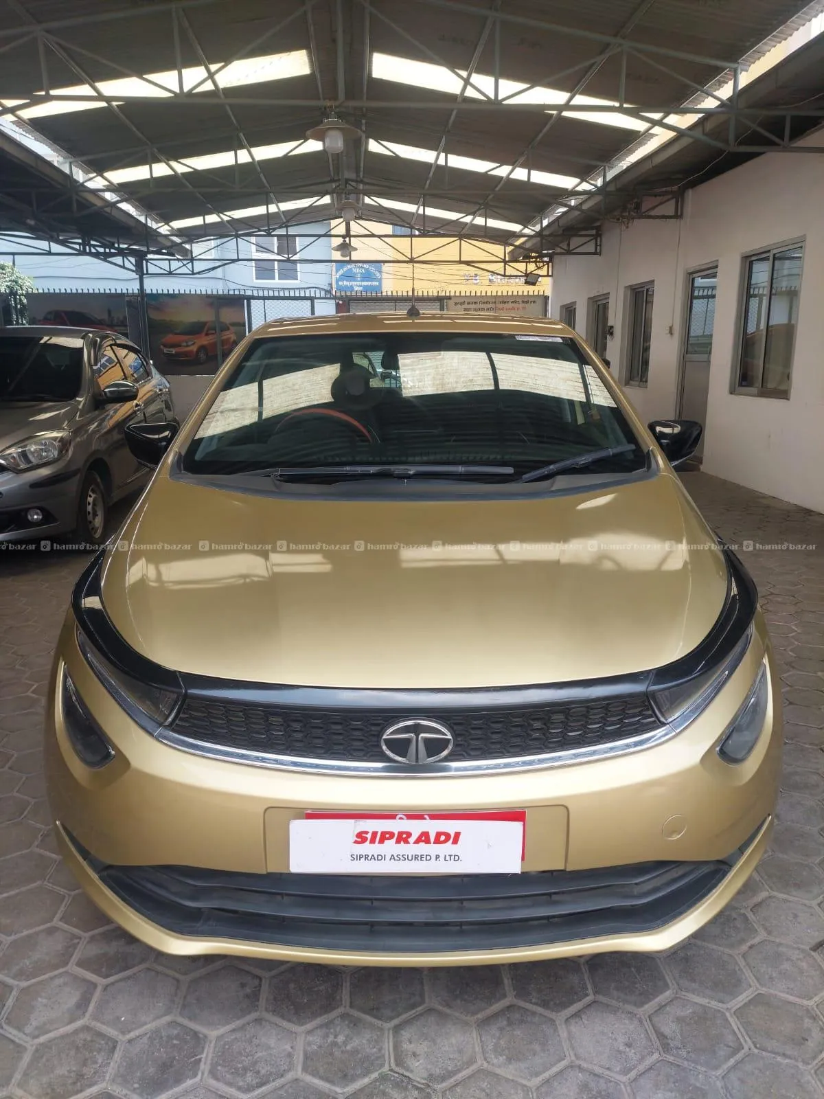 Altroz XZ (2020) 4