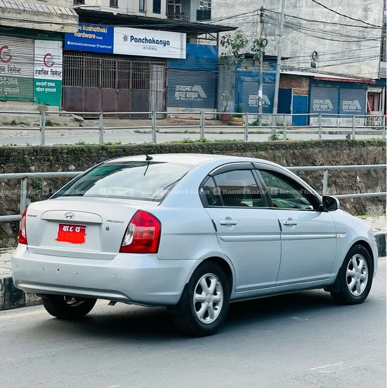 Sedan Luxury Car For Sell 2