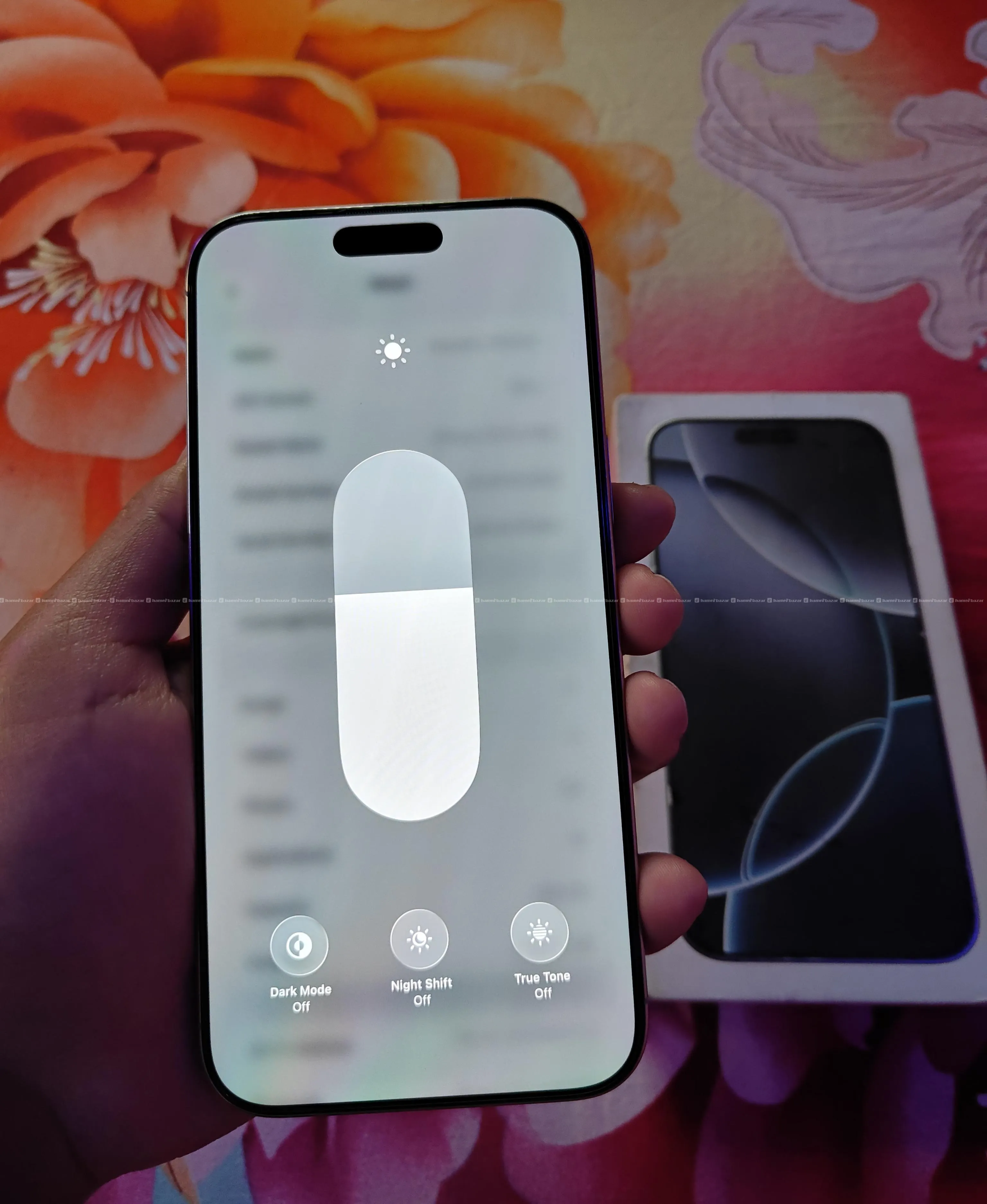 iPhone 16 Pro Max - 256GB / White Titanium 2