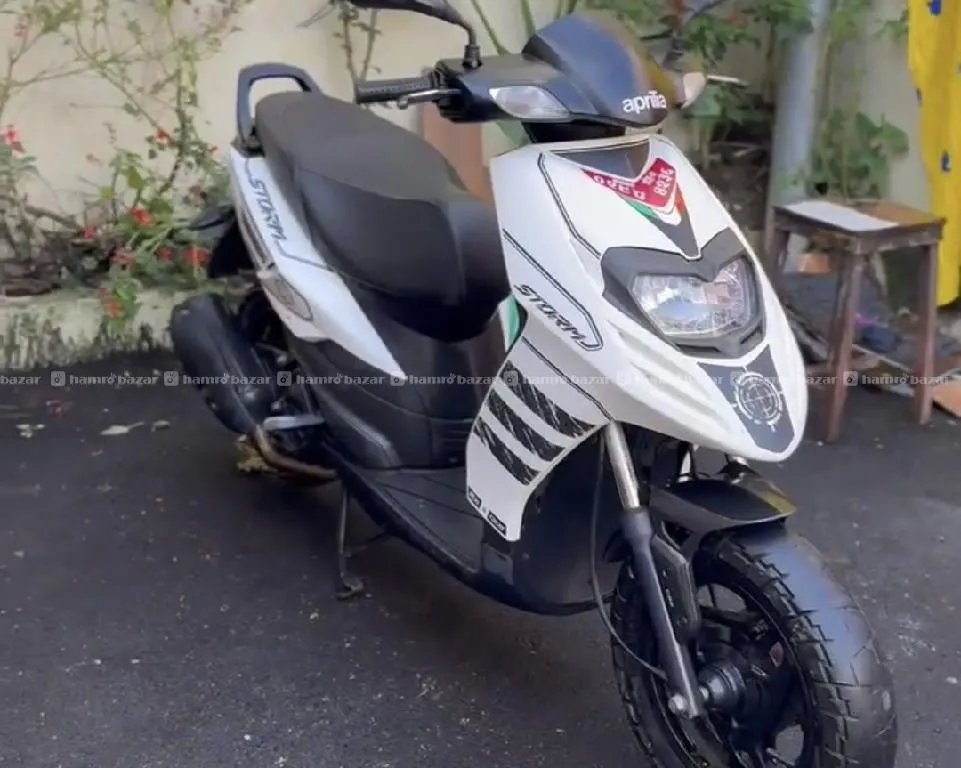 Aprillia strom 125 2021 last model on sale 2