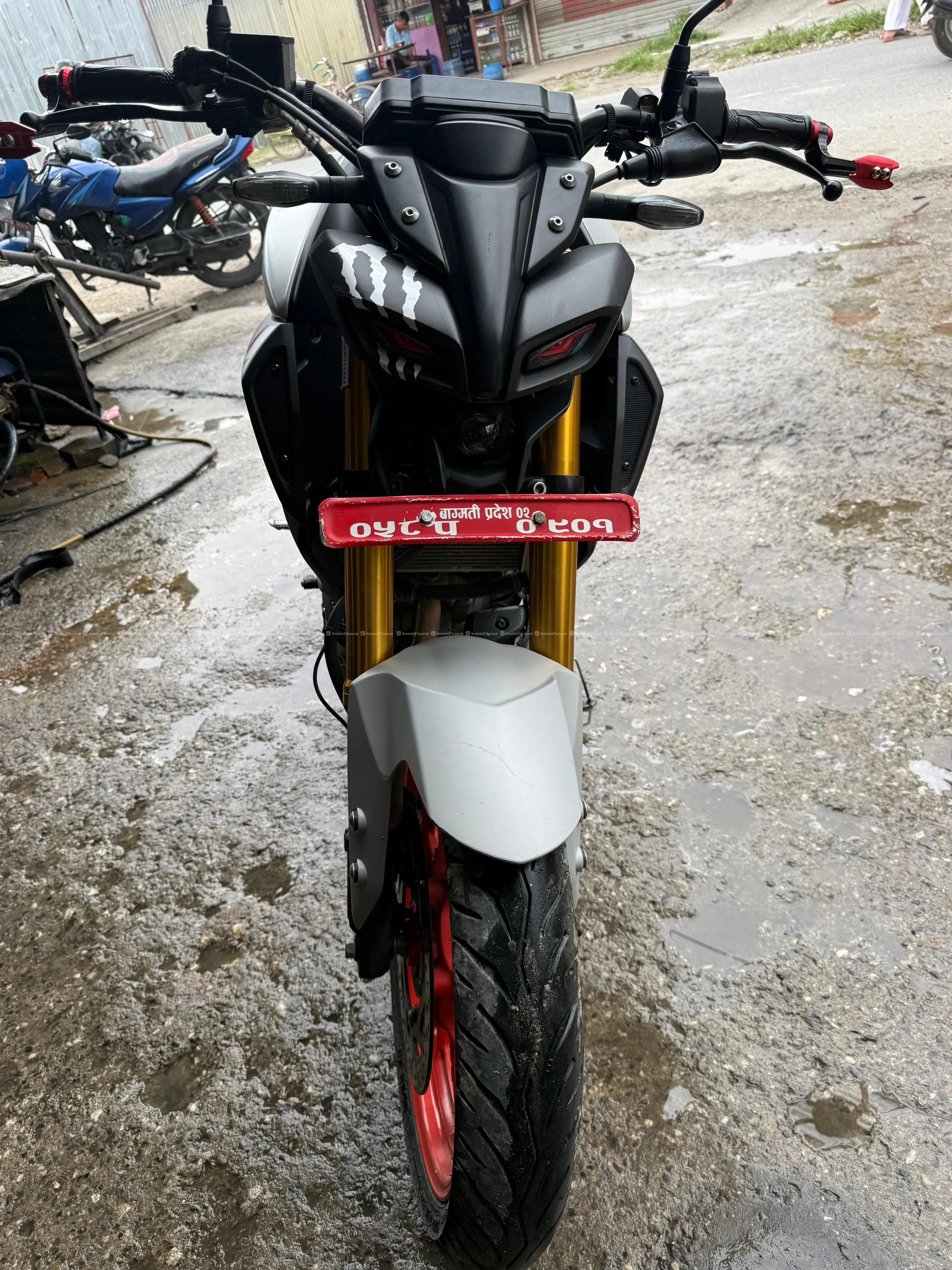 yamaha mt 15 condition like new 10k km rum 8