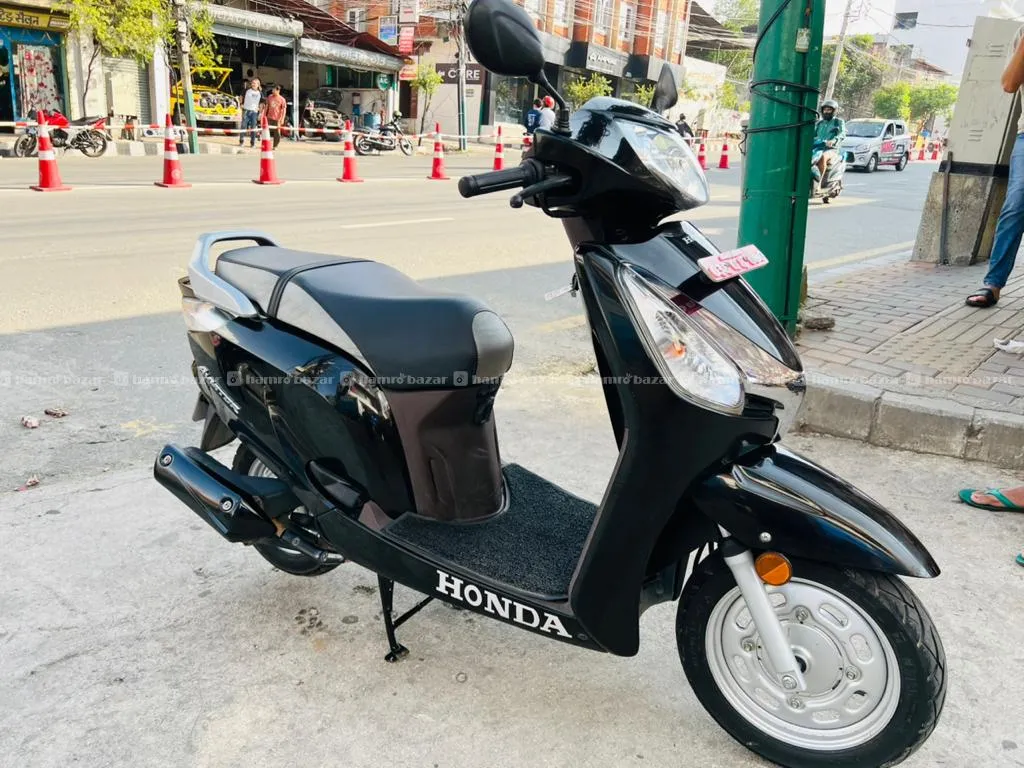 Honda Aviator 3