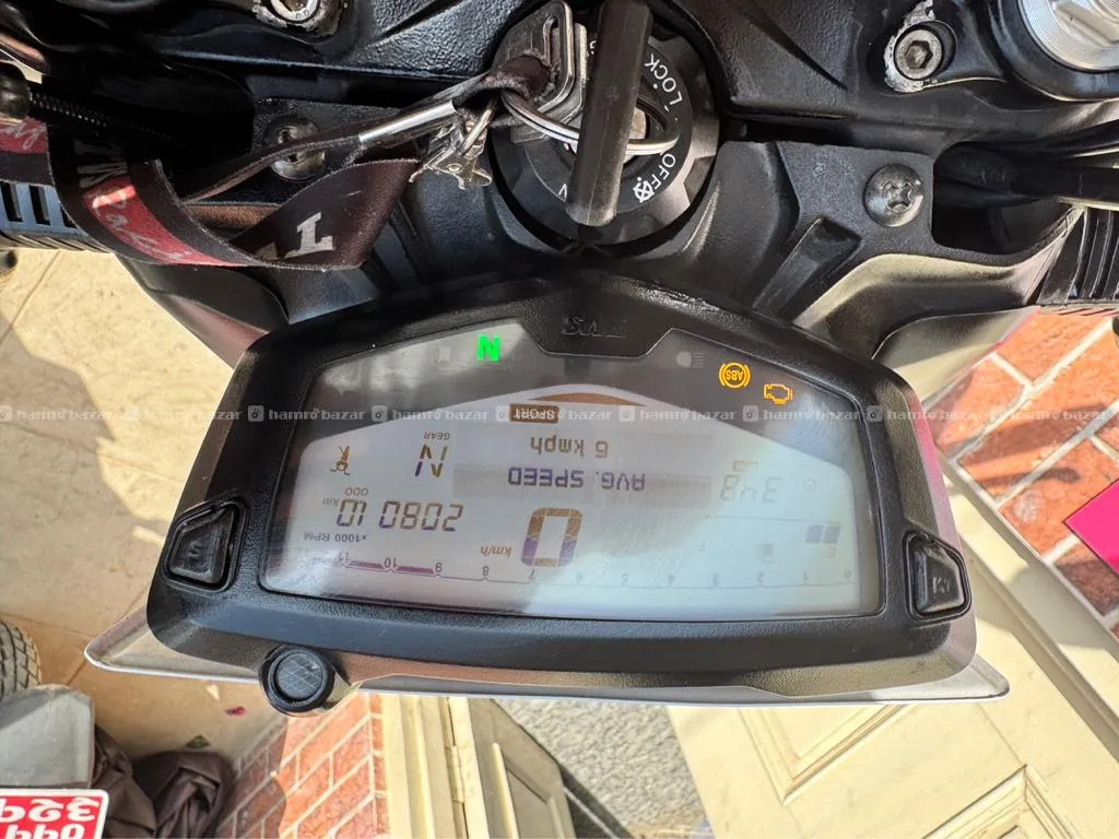 Apache RTR 200 4v With Riding Modes On Sale 4