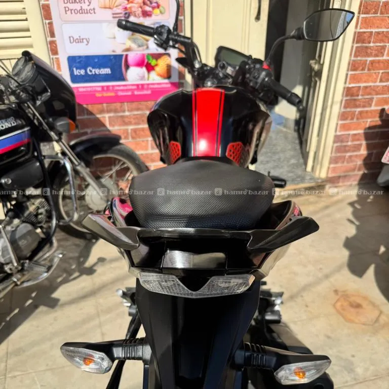 Apache RTR 200 4v With Riding Modes On Sale 6