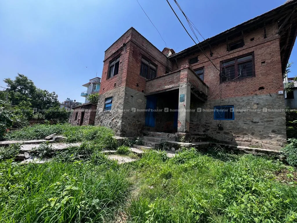 24 Aana Land On Sale At Naikap Kathmandu,18feet Ro 4