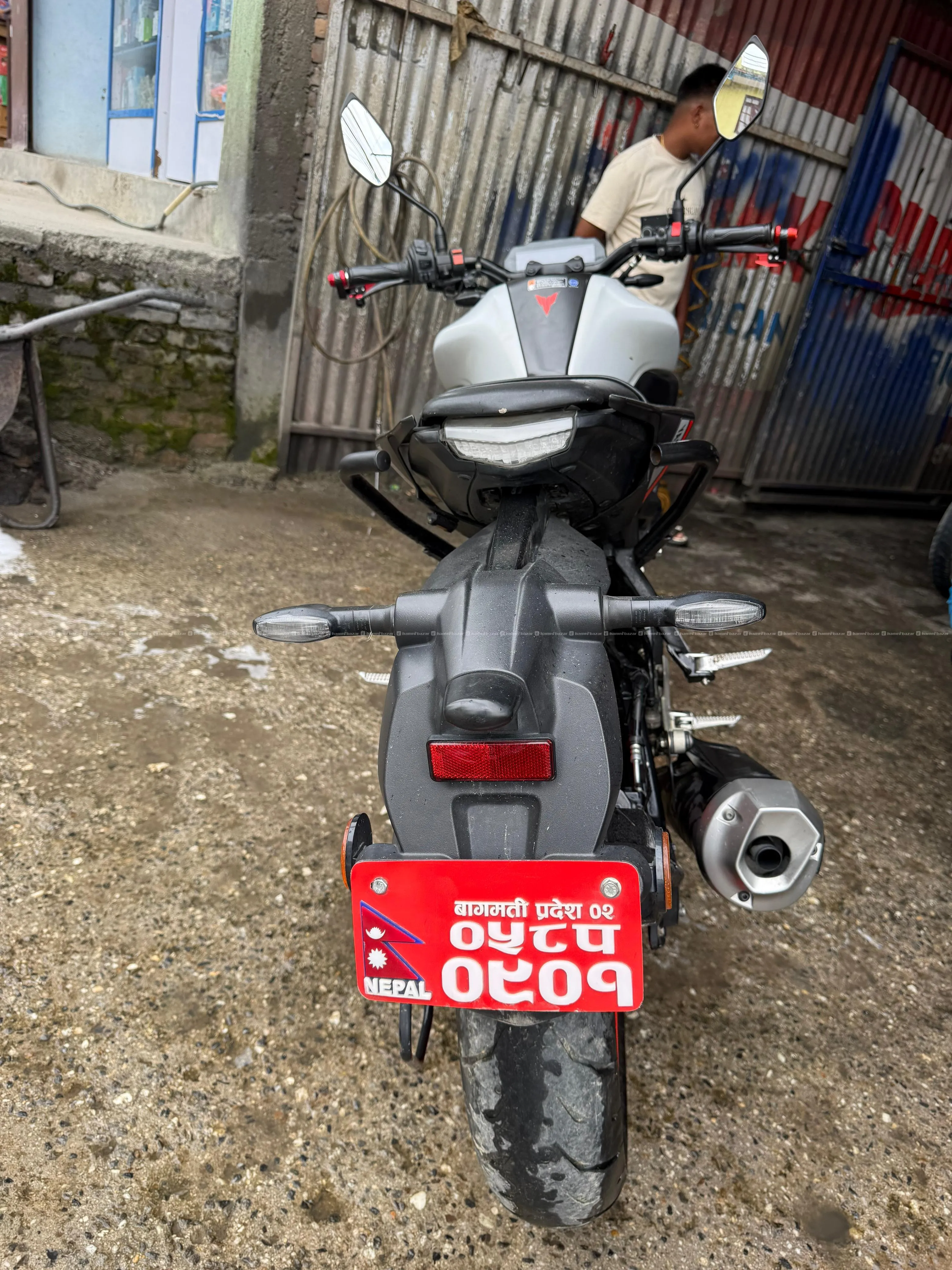 yamaha mt 15 condition like new 10k km rum 6
