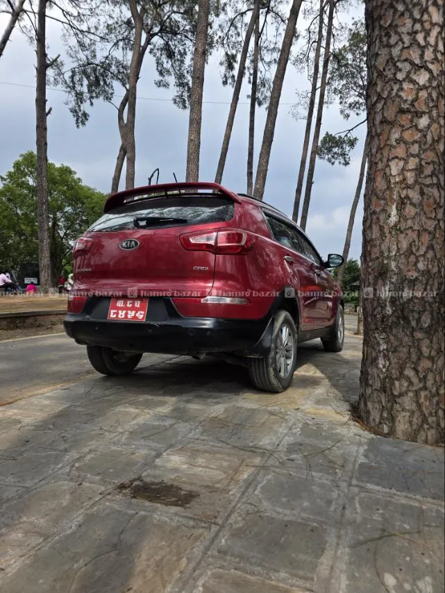 Kia Sportage 2010 model AWD 9761803028 5