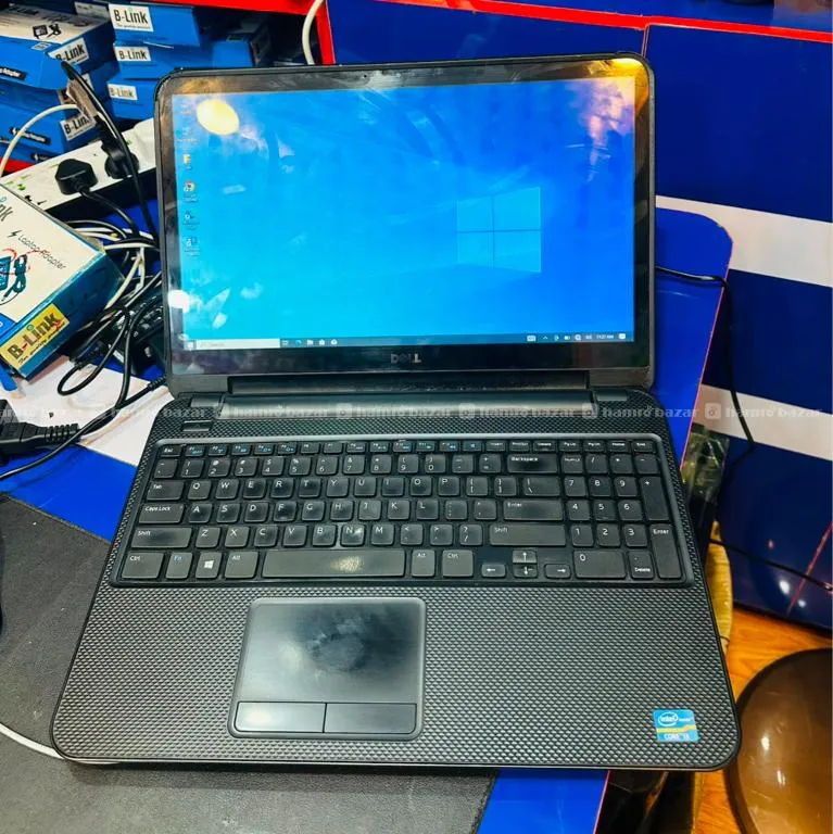 Hami Sanga 15000 Dekhi 35000 Samma Ka Laptop Xa 5