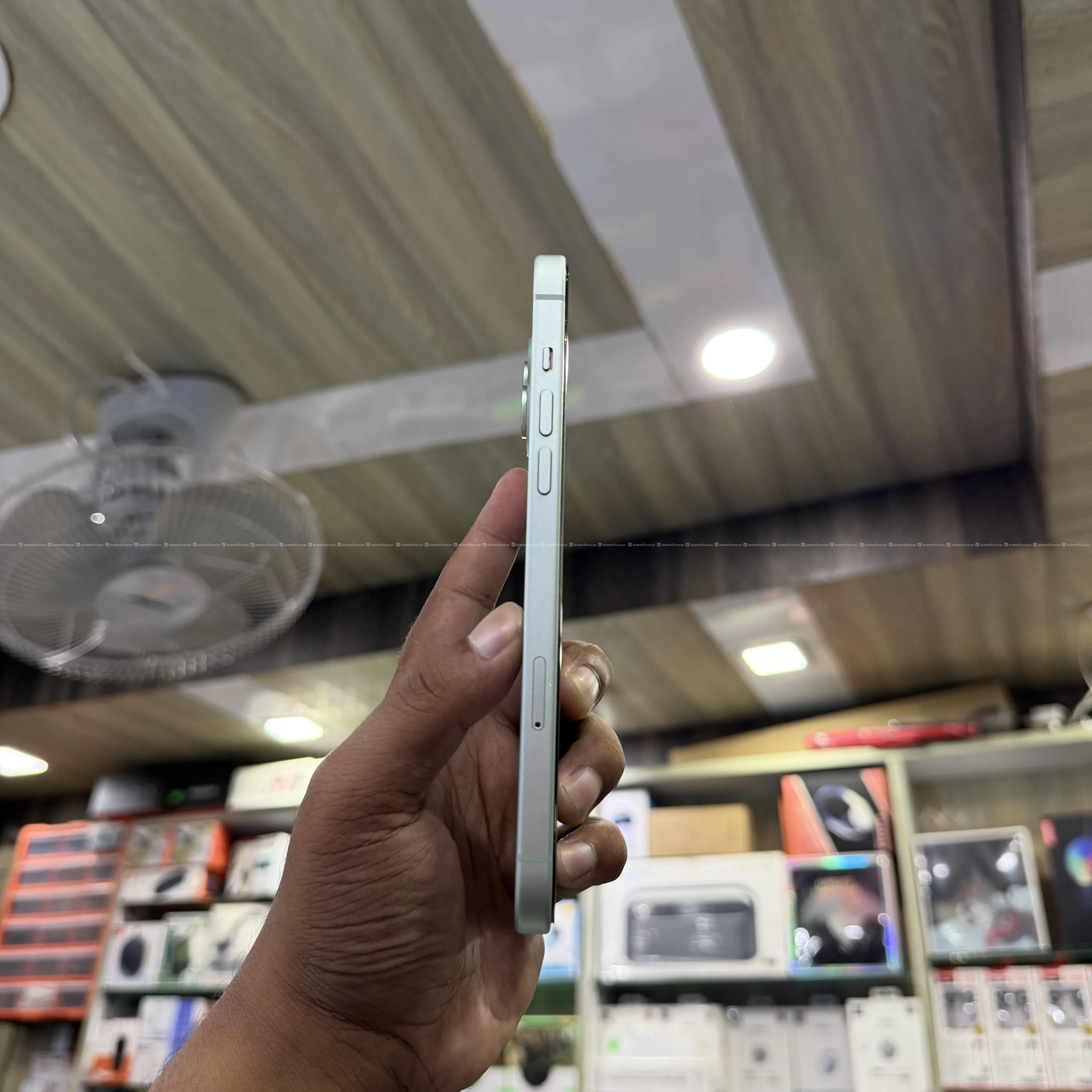 iPhone 15 Plus - 128gb - 88% Battery Health 5