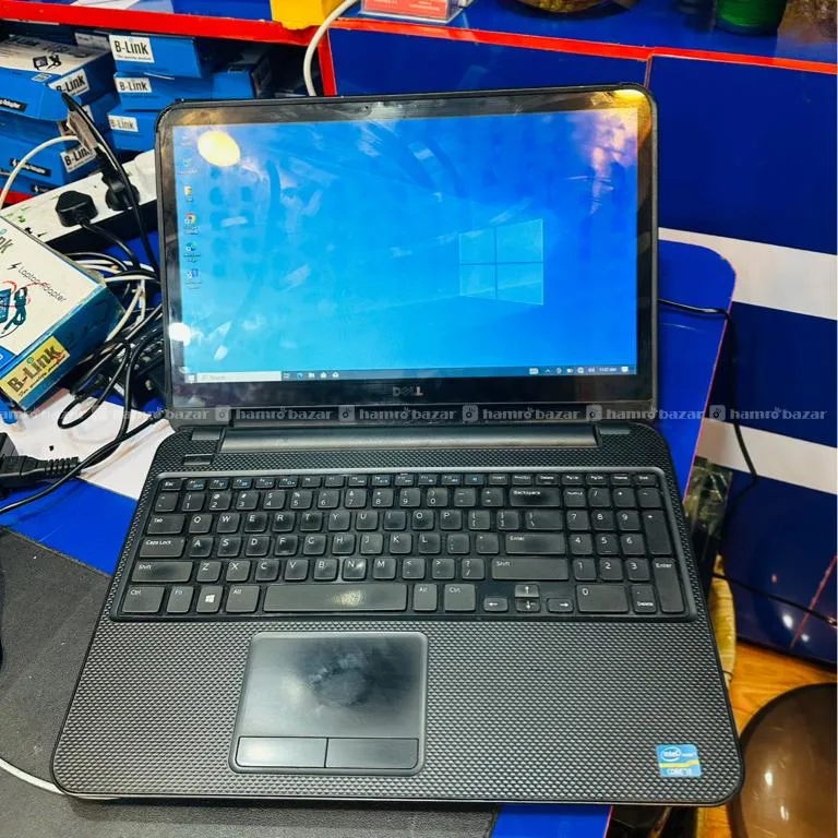 Hami Sanga 15000 Dekhi 35000 Samma Ka Laptop Xa 6