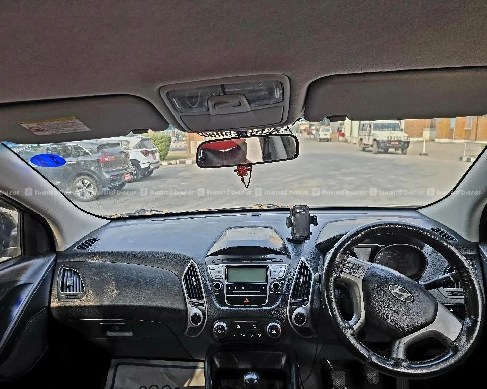 HYUNDAI TUCSON IX35 SALE 2010 2