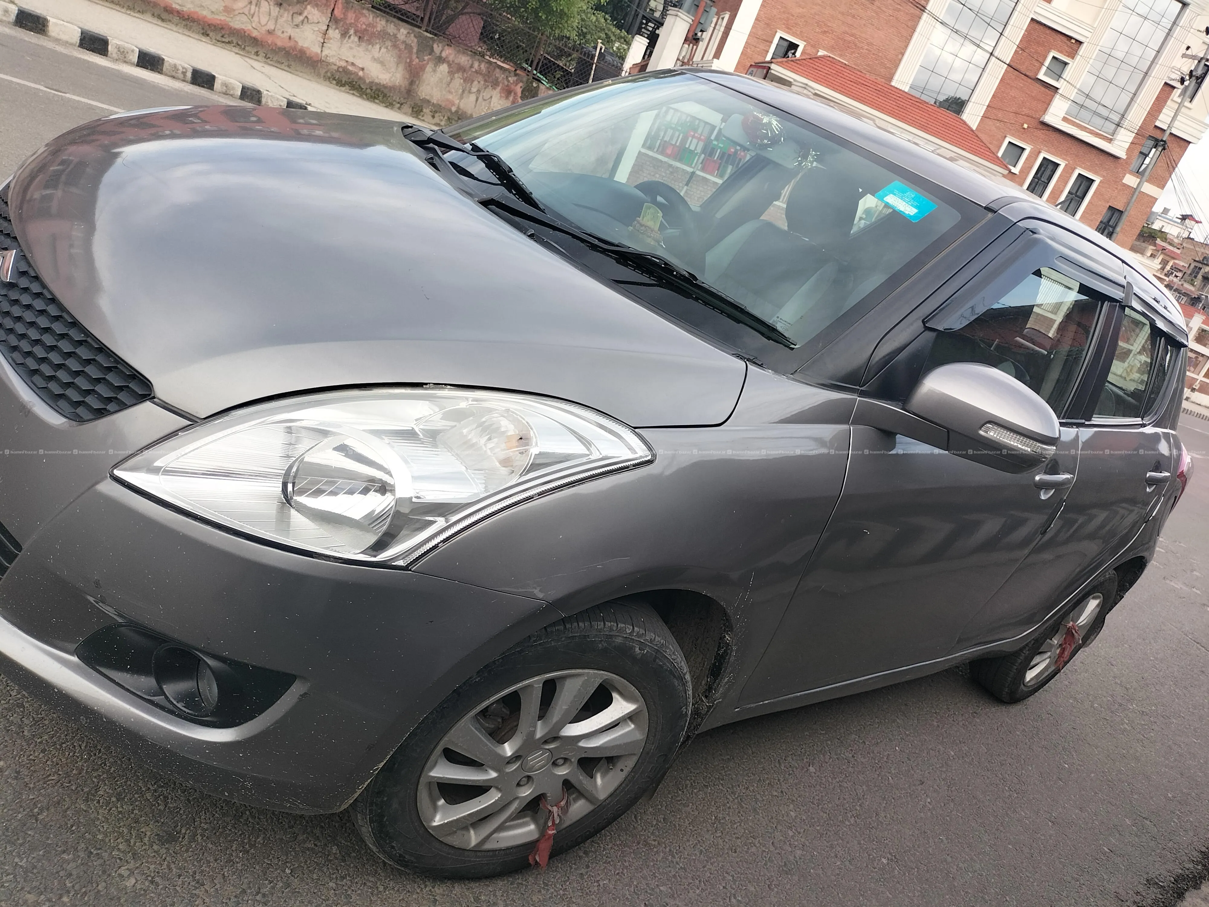 MARUTI SUZUKI SWIFT ZXI ,Year 2013 4