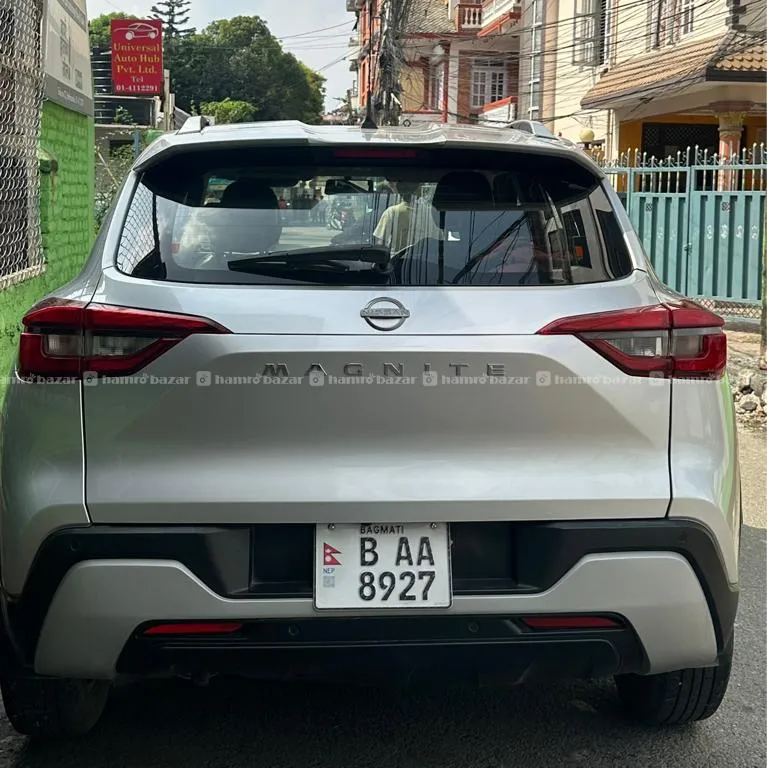 Nissan Magnite [xv Premium] 2